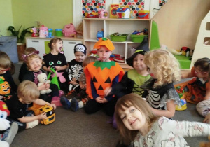 Zdjęcie grupowe dzieci z grupy I