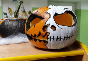 Kreatywna dynia zgłoszona do konkursu