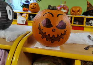 Kreatywna dynia zgłoszona do konkursu