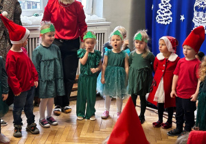 Dzieci z grupy II podczas występu