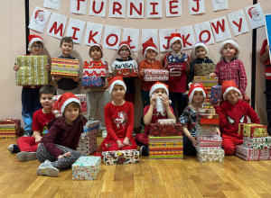Turniej Mikołajkowy w Szkole Podstawowej Nr 54