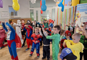 Chłopcy podczas "Bitwy tanecznej"